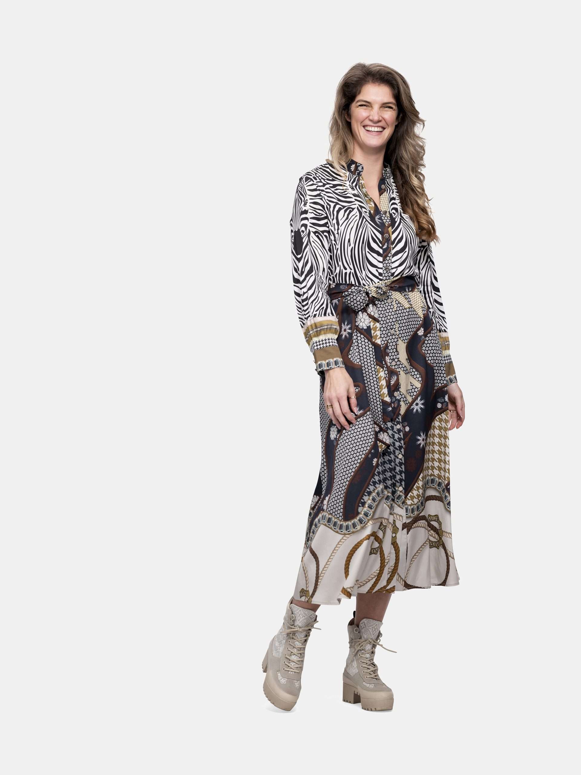MUCHO GUSTO® Kleid Louvain Lang Zebra mit Pied-de-poule.