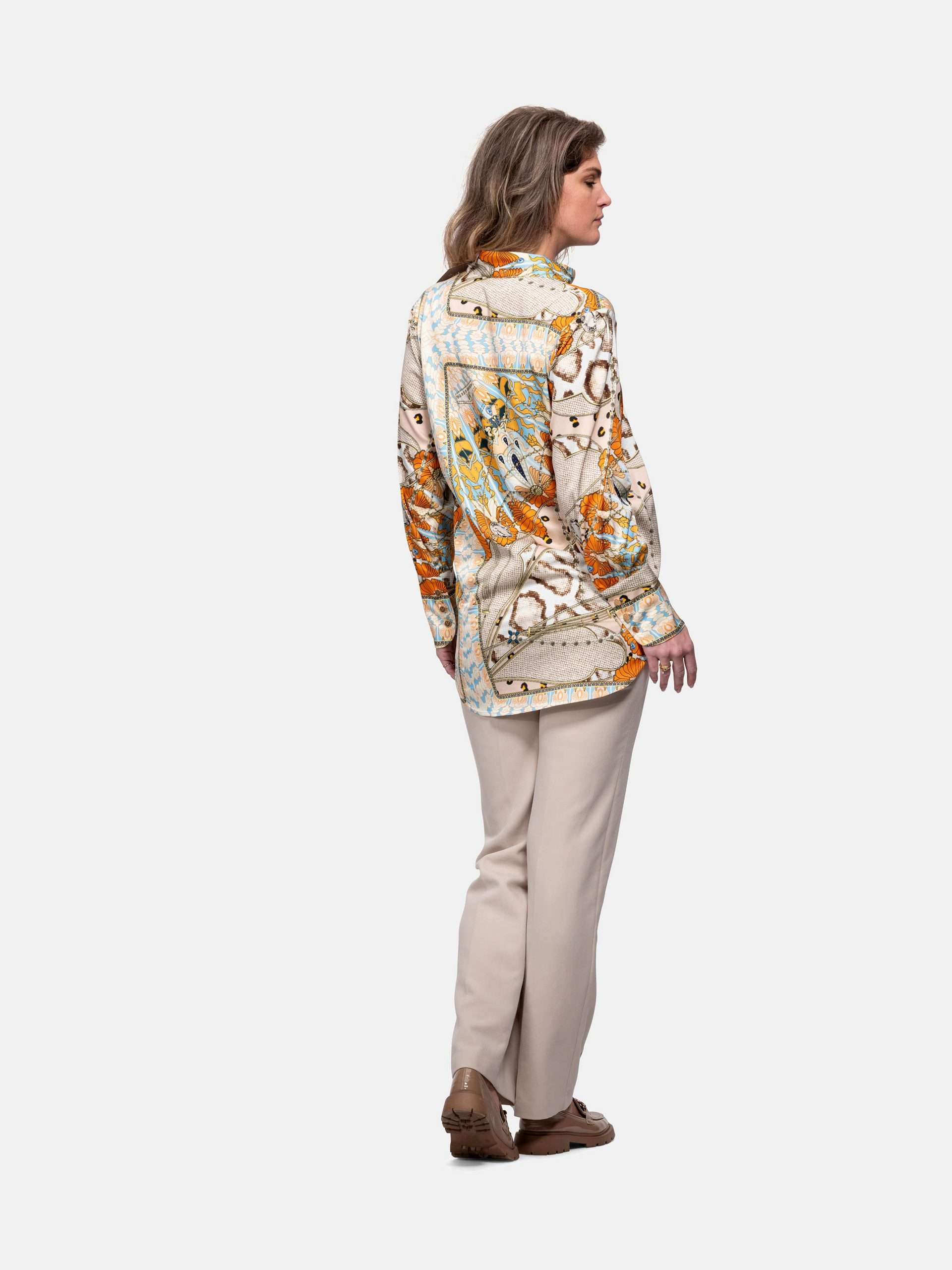 MUCHO GUSTO® Bluse Aachen Orange Paisley und Schlangendruck.