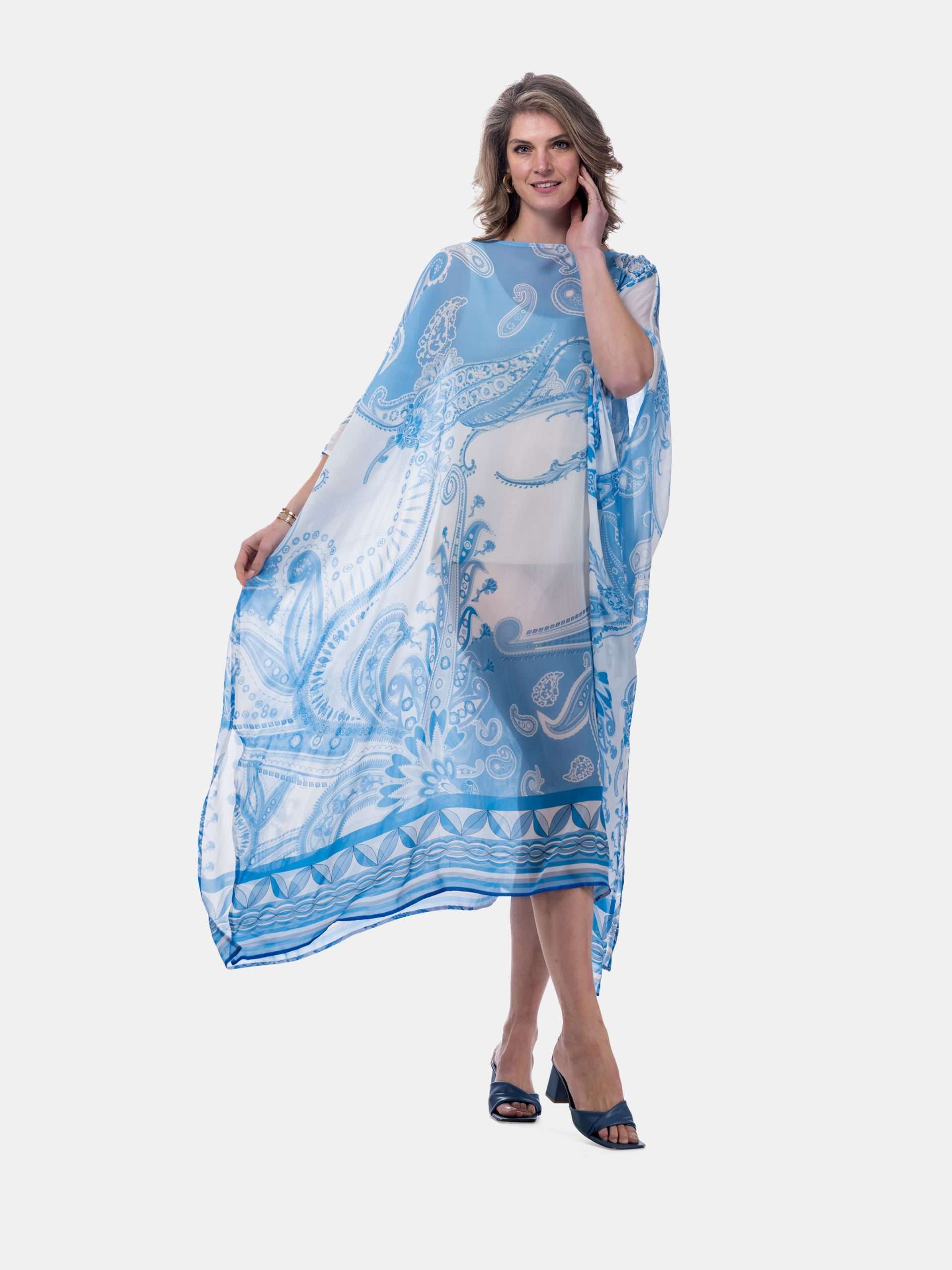 MUCHO GUSTO® Kaftan Canelli Light Blue Paisley