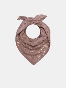 MUCHO GUSTO® Sjaal Abu Dhabi Rozenbloemen Elegantie