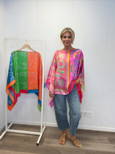 MUCHO GUSTO® Poncho Benirras Kleurrijke Patchwork-Elegantie