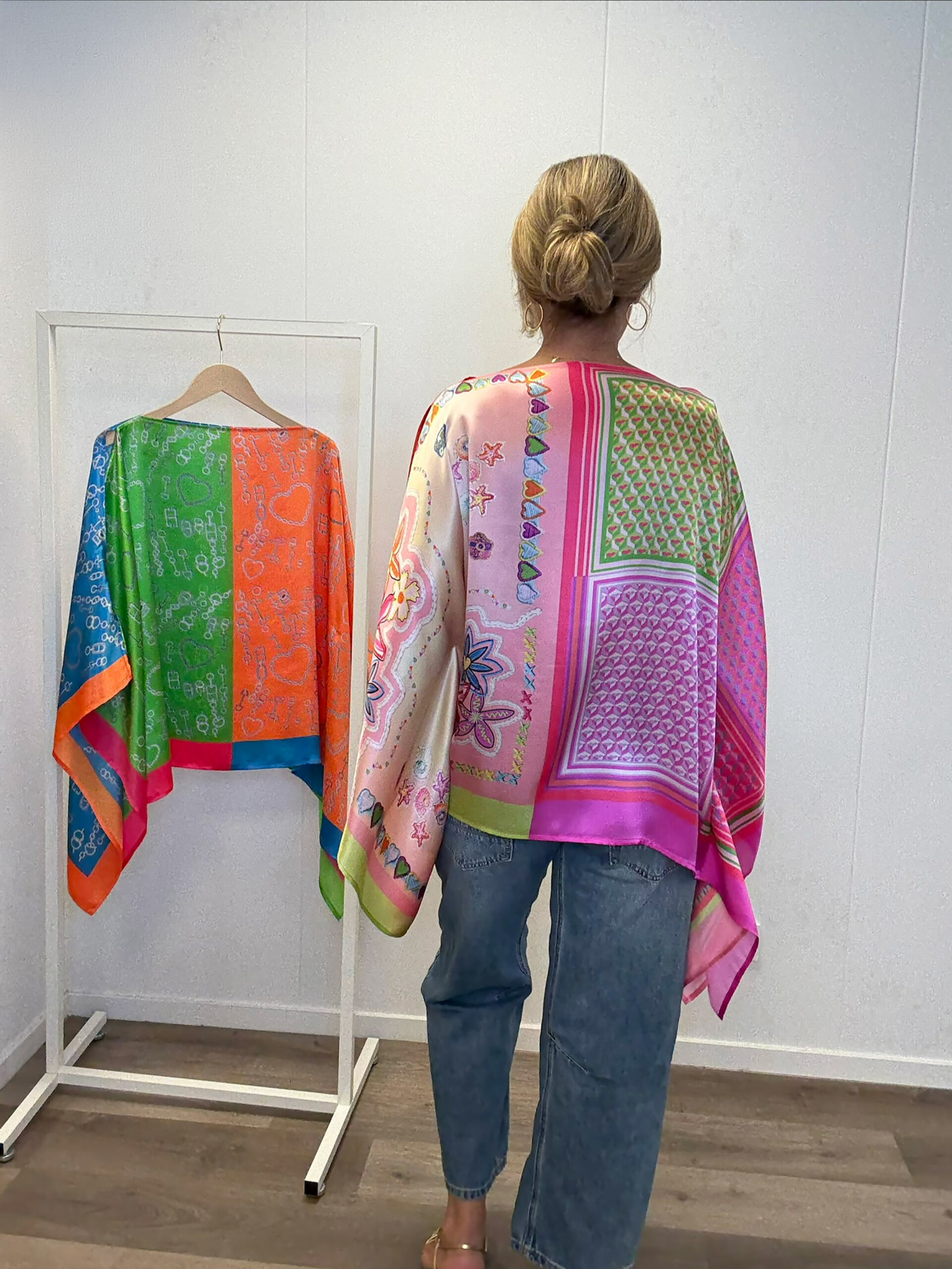 MUCHO GUSTO® Poncho Benirras Colorful Patchwork Elegance